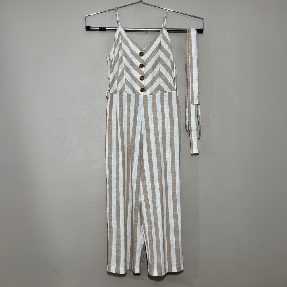 Kensie jeans || women’s beige/white striped cropped romper outfit Sz M
